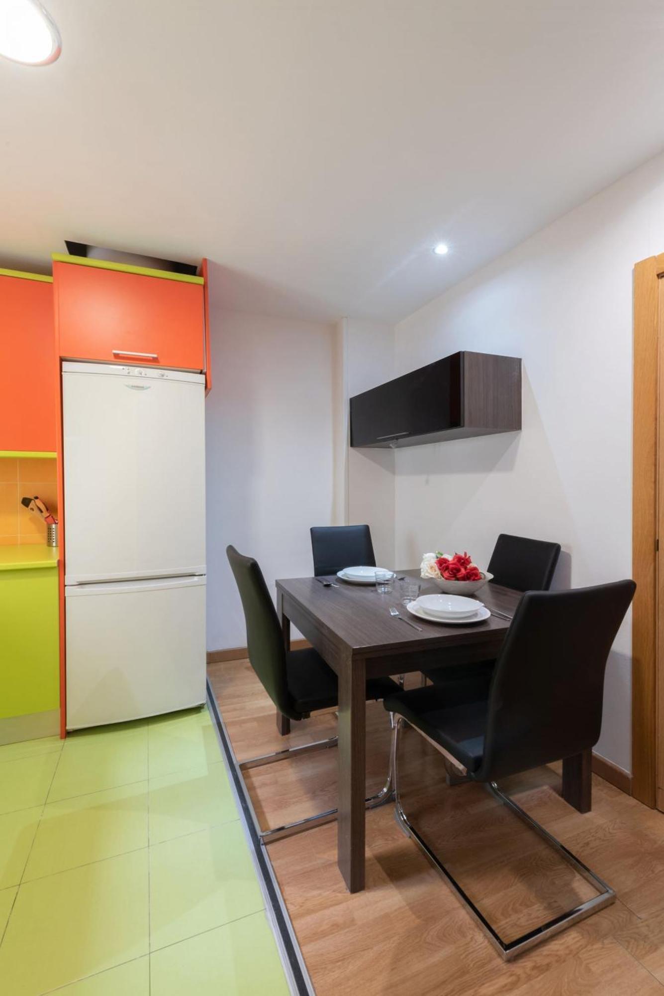 Apartamentos Day Madrid Ildefonso Centro Gran Via Sol Malasana エクステリア 写真